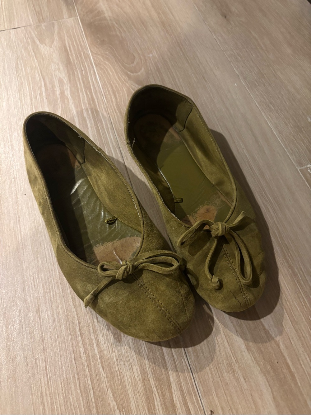 Zara Olive Green Suede Bow Ballet Flats